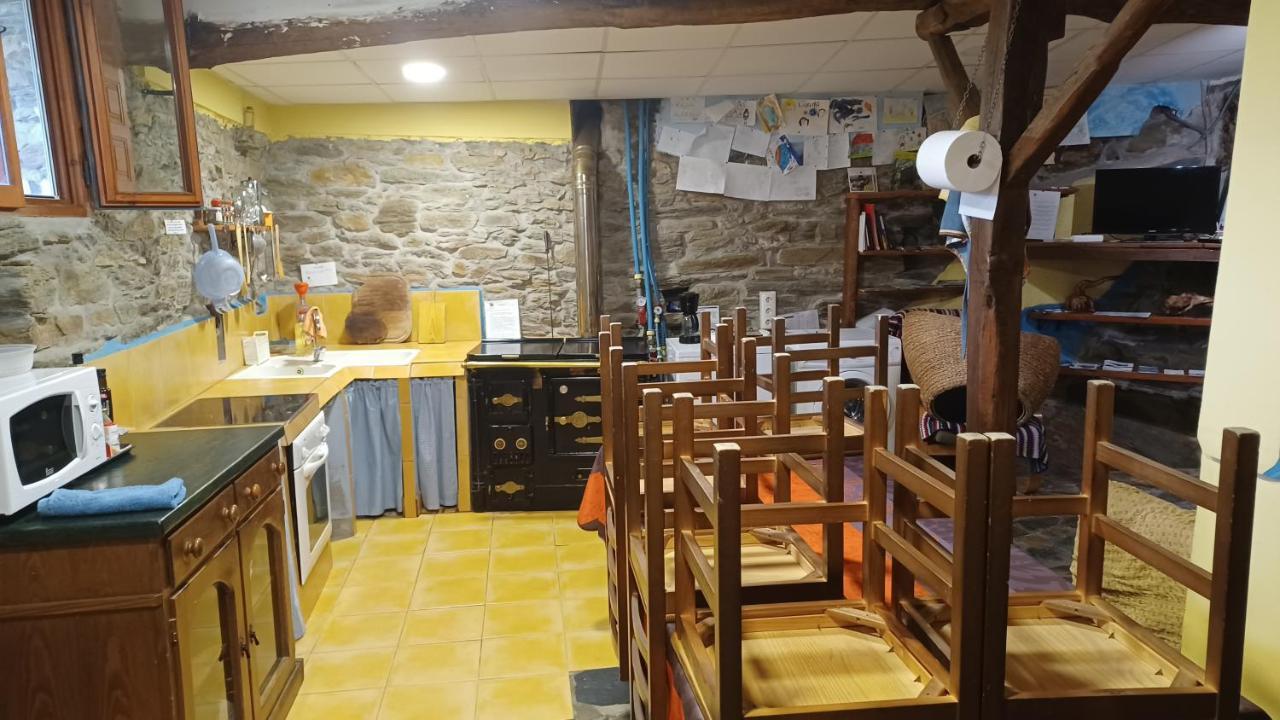 A Palleira Castro Caldelas Extérieur photo